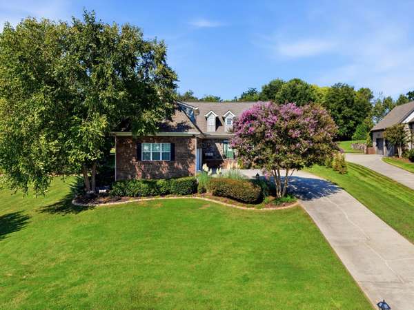 7345 Splendid View Drive, Ooltewah, TN 37363