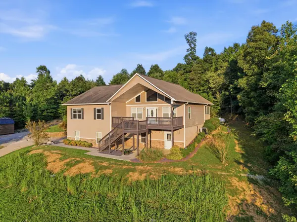 365 Meadowbrook Lane, Trenton, GA 30752