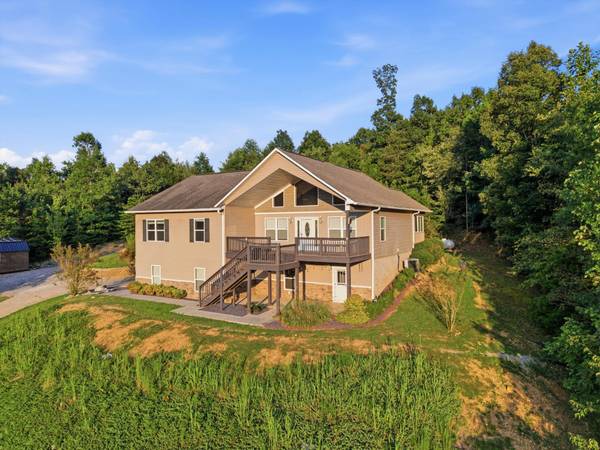 365 Meadowbrook Lane, Trenton, GA 30752