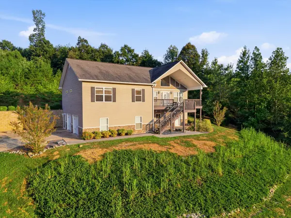 365 Meadowbrook Lane, Trenton, GA 30752