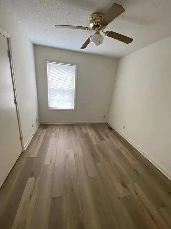 1604 Hannibal Dr, Oak Grove, KY 42262
