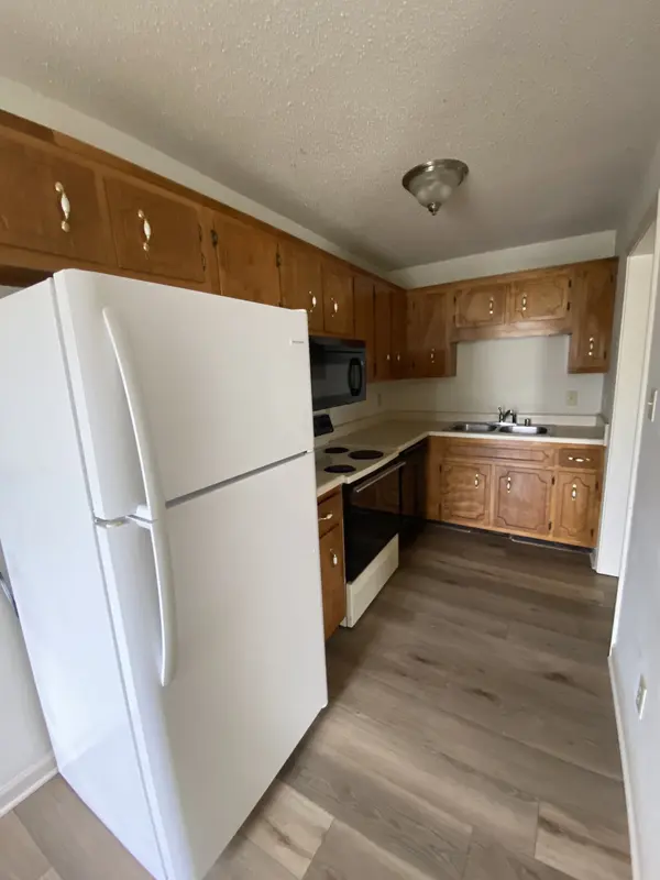 1600 Hannibal Dr, Oak Grove, KY 42262