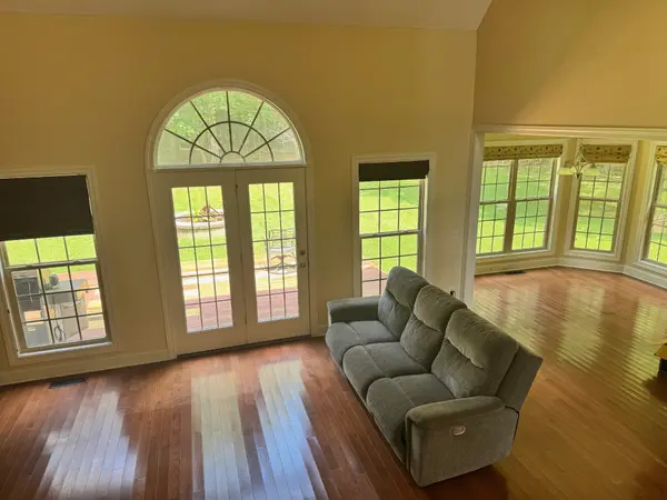 314 Wellington Dr, Manchester, TN 37355