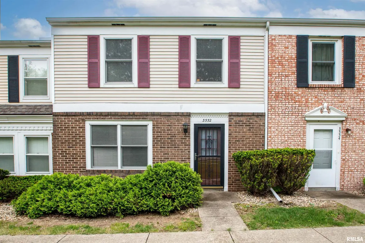 3552 W RICHWOODS BLVD, Peoria, IL 61604
