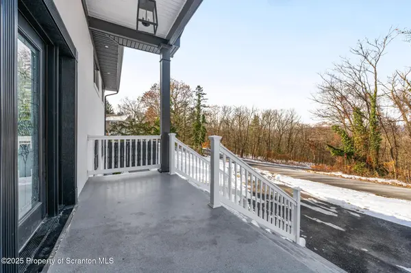 80 Elmhurst BLVD, Scranton, PA 18505