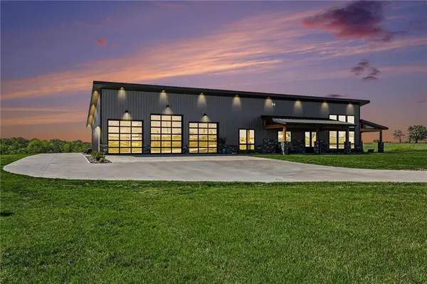 14650 Mount Olivet RD, Smithville, MO 64089