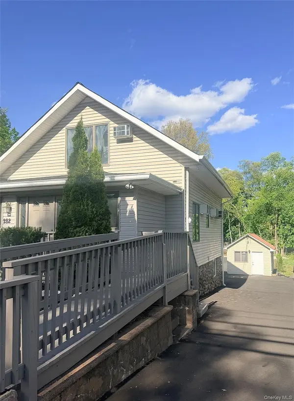 282 N Middletown RD, Pearl River, NY 10965