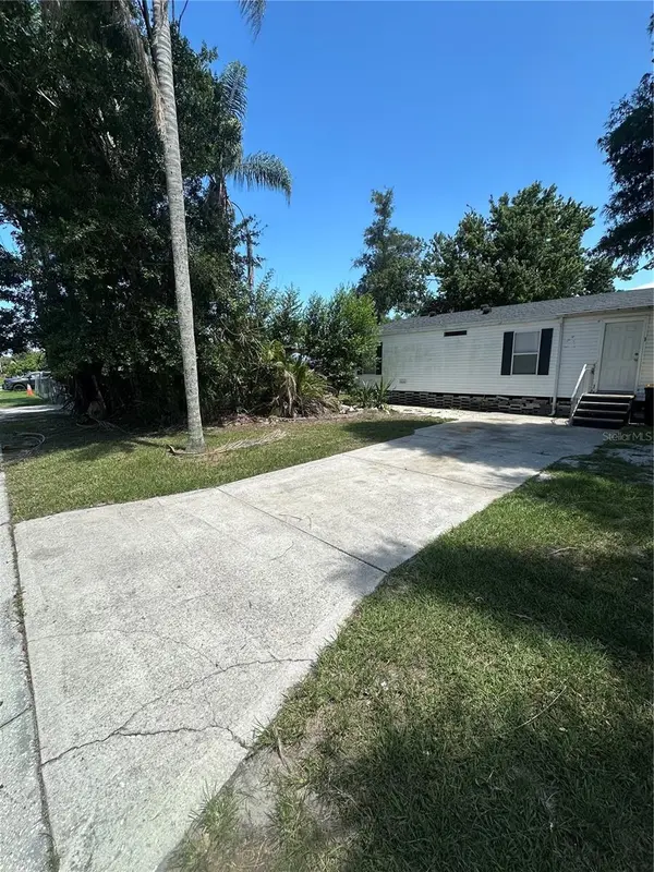 2594 MCINTOSH DR, Lakeland, FL 33815