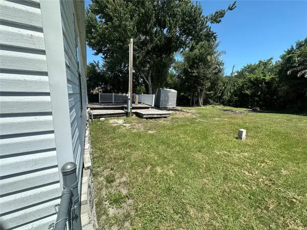 2594 MCINTOSH DR, Lakeland, FL 33815