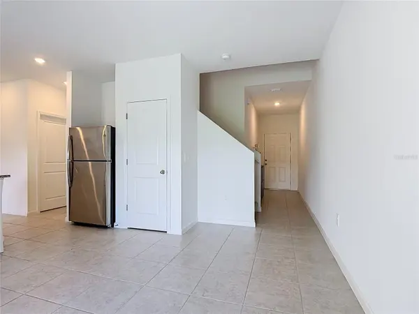2542 GREY HAWK DR, Kissimmee, FL 34746