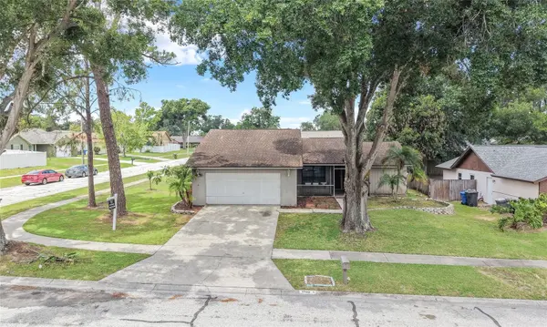 1702 SOUTHWIND DR, Brandon, FL 33510