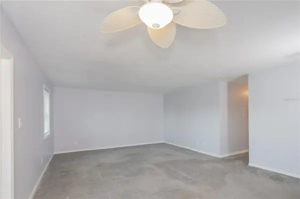 123 SEAHORSE DR SE #D, St Petersburg, FL 33705