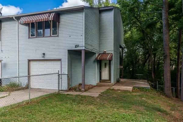 4762 Javelin DR, Rockford, IL 61108