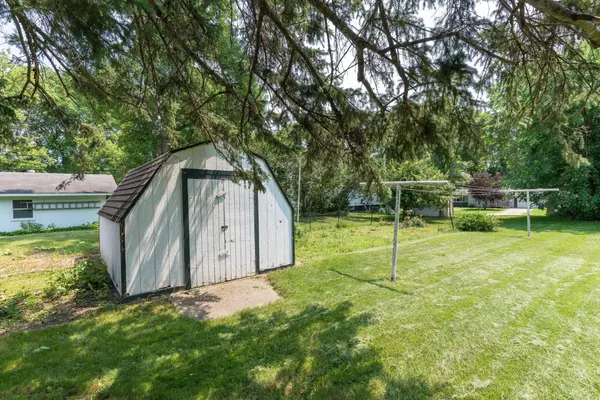 908 N 1st AVE, Fergus Falls, MN 56537