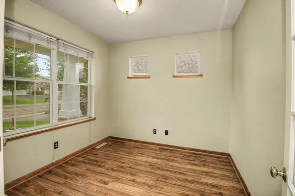 6653 99th ST S, Cottage Grove, MN 55016