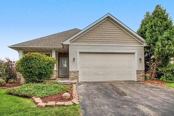 6653 99th ST S, Cottage Grove, MN 55016