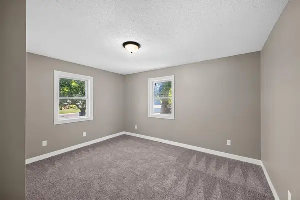 610 Jefferson AVE SW, Eyota, MN 55934