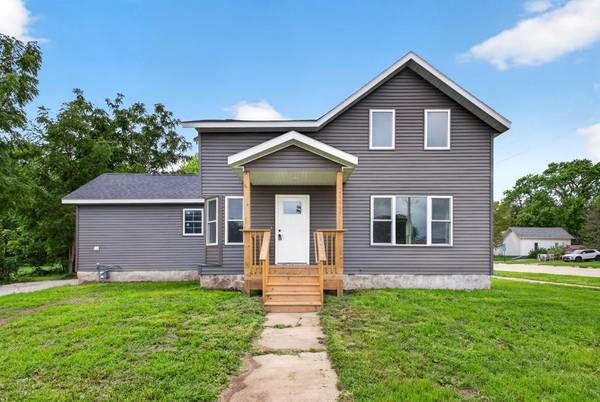 300 W Main ST, Spring Valley, MN 55975
