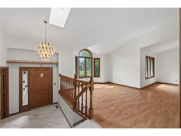 9000 Ashley TER, Brooklyn Park, MN 55443