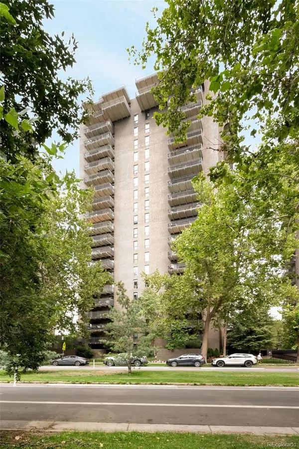 460 S Marion Pkwy #1052, Denver, CO 80209