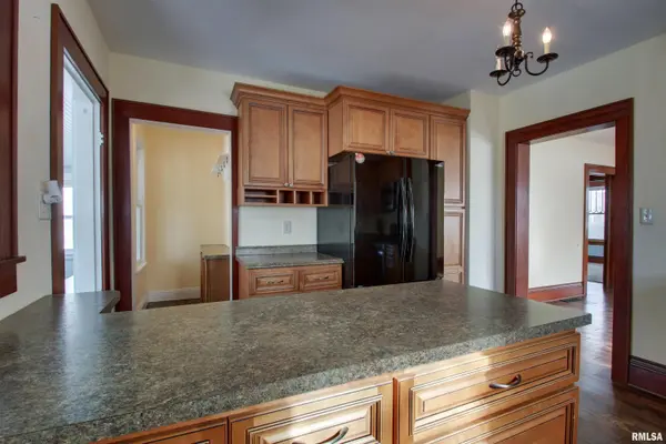 126 EAST ST, Ursa, IL 62376