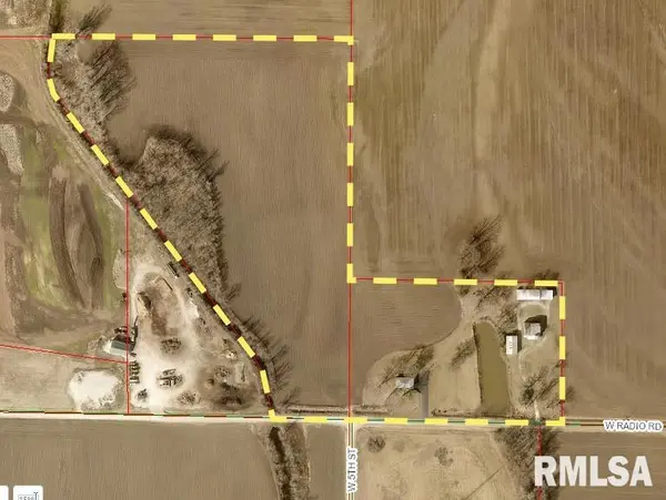 623 W Radio RD, Quincy, IL 62305