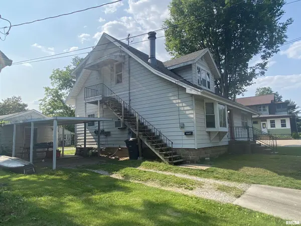 104 S SPRINGER ST, Carbondale, IL 62901