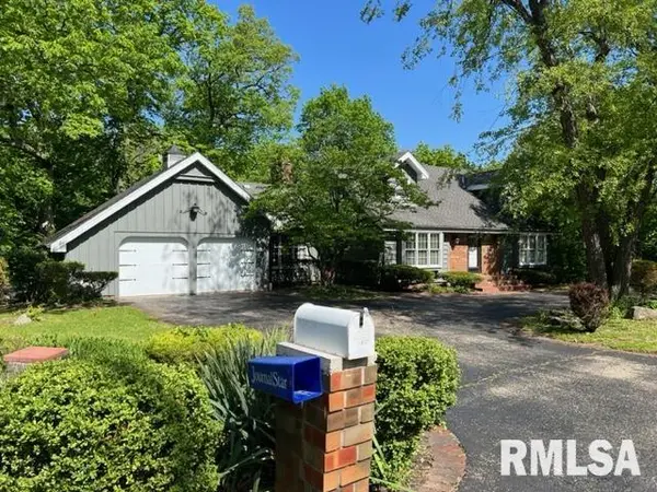 9127 W FRYE RD, Peoria, IL 61615