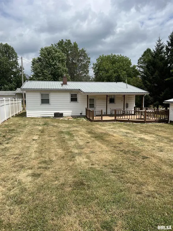 221 N JEFFERSON, Astoria, IL 61501