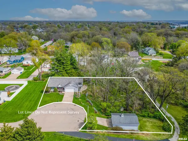 1515 N PINE ST, Davenport, IA 52804
