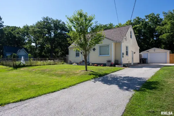 4224 8TH AVE, Moline, IL 61265