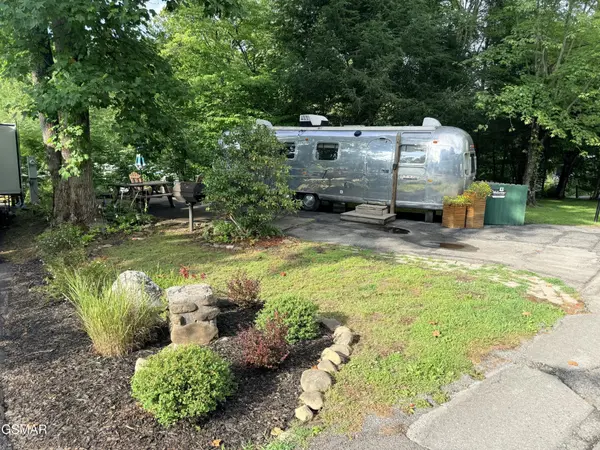 4229 E Parkway, Gatlinburg, TN 37738