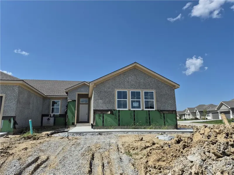 14550 Amanda LN, Basehor, KS 66007