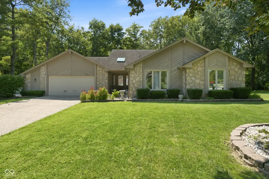 9225 Log Run DR S, Indianapolis, IN 46234