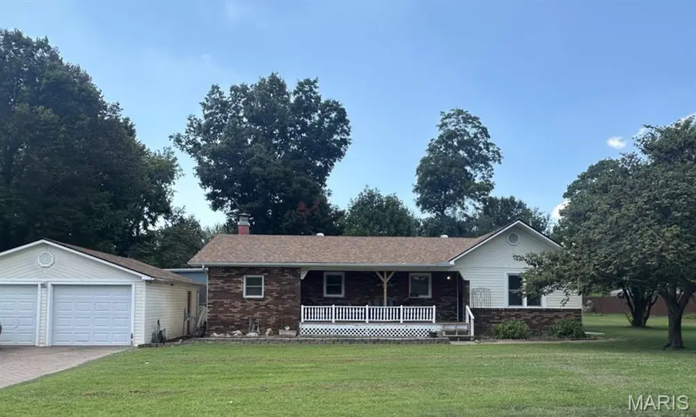 1031 N Sassafras, Dexter, MO 63841