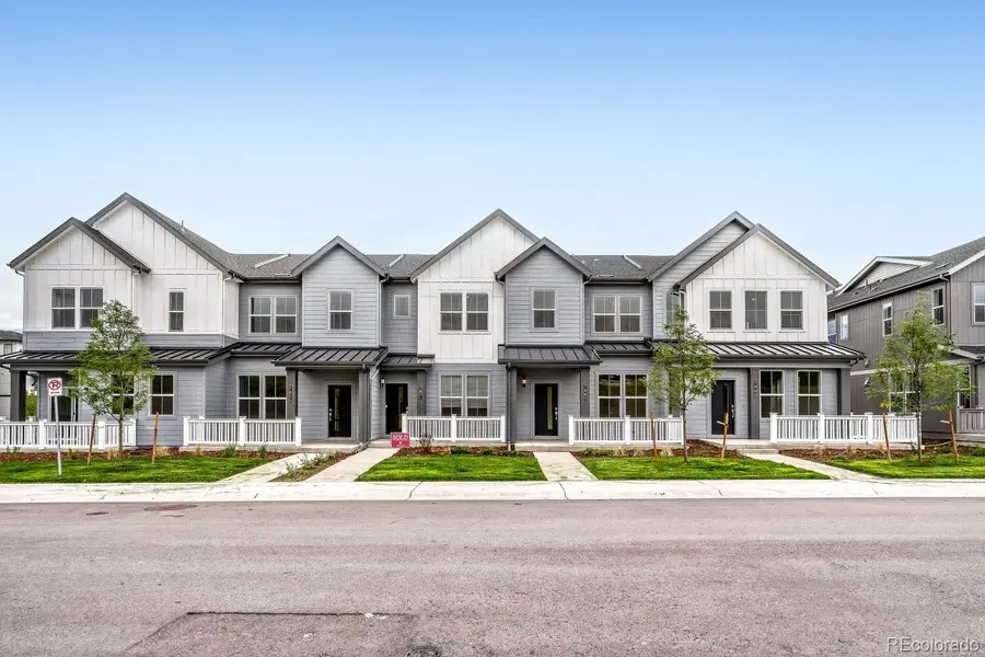 7667 S Mobile WAY, Centennial, CO 80016