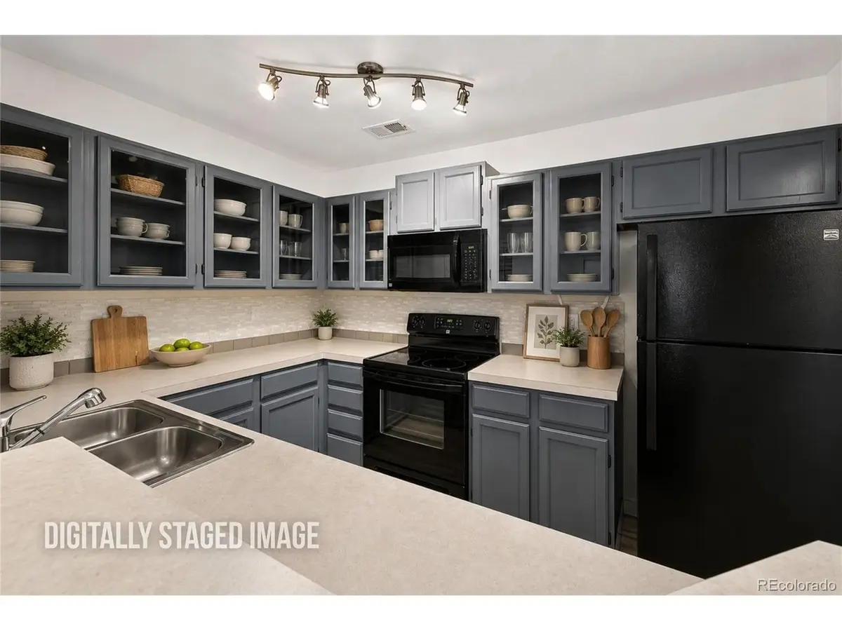 5725 W Atlantic #306, Denver, CO 80227