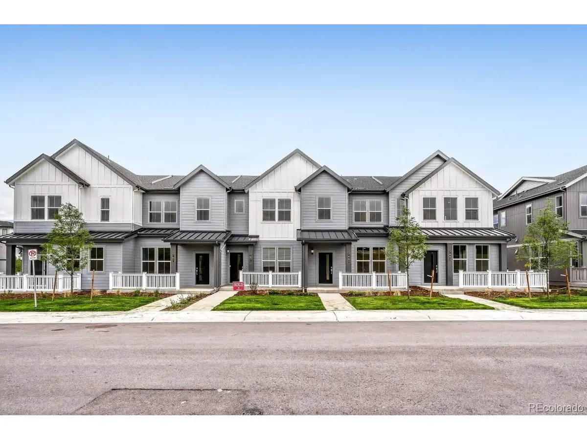 7667 S Mobile, Centennial, CO 80016