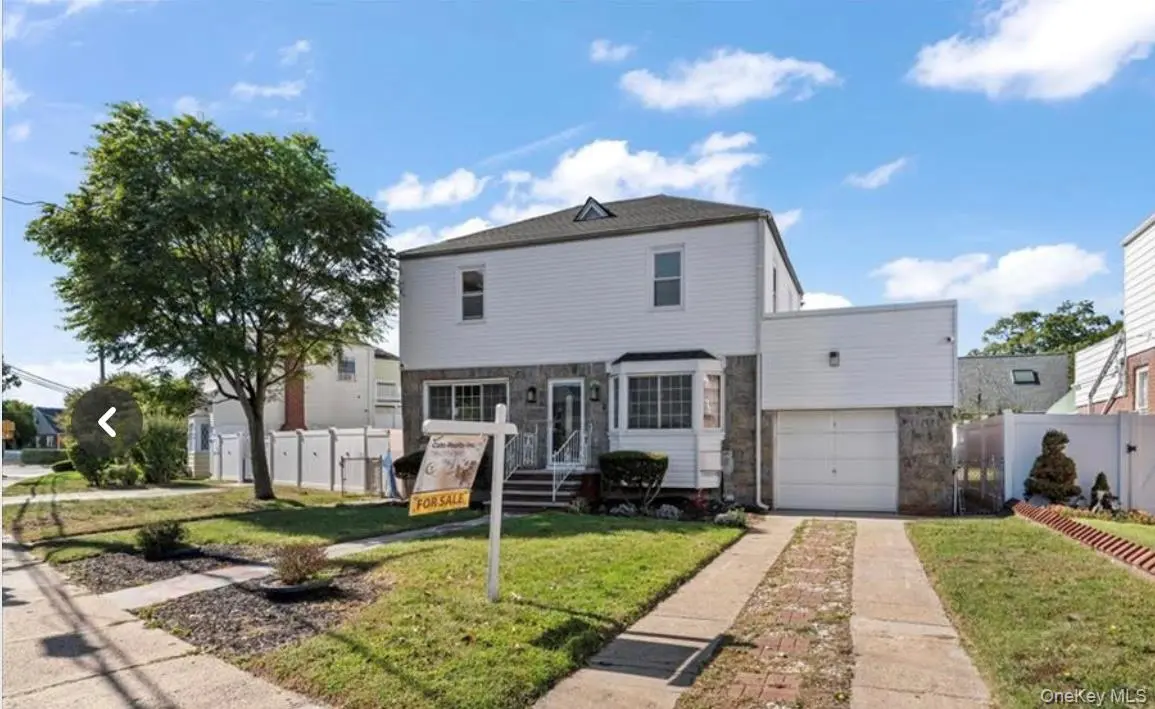12908 Francis Lewis BLVD, Laurelton, NY 11413
