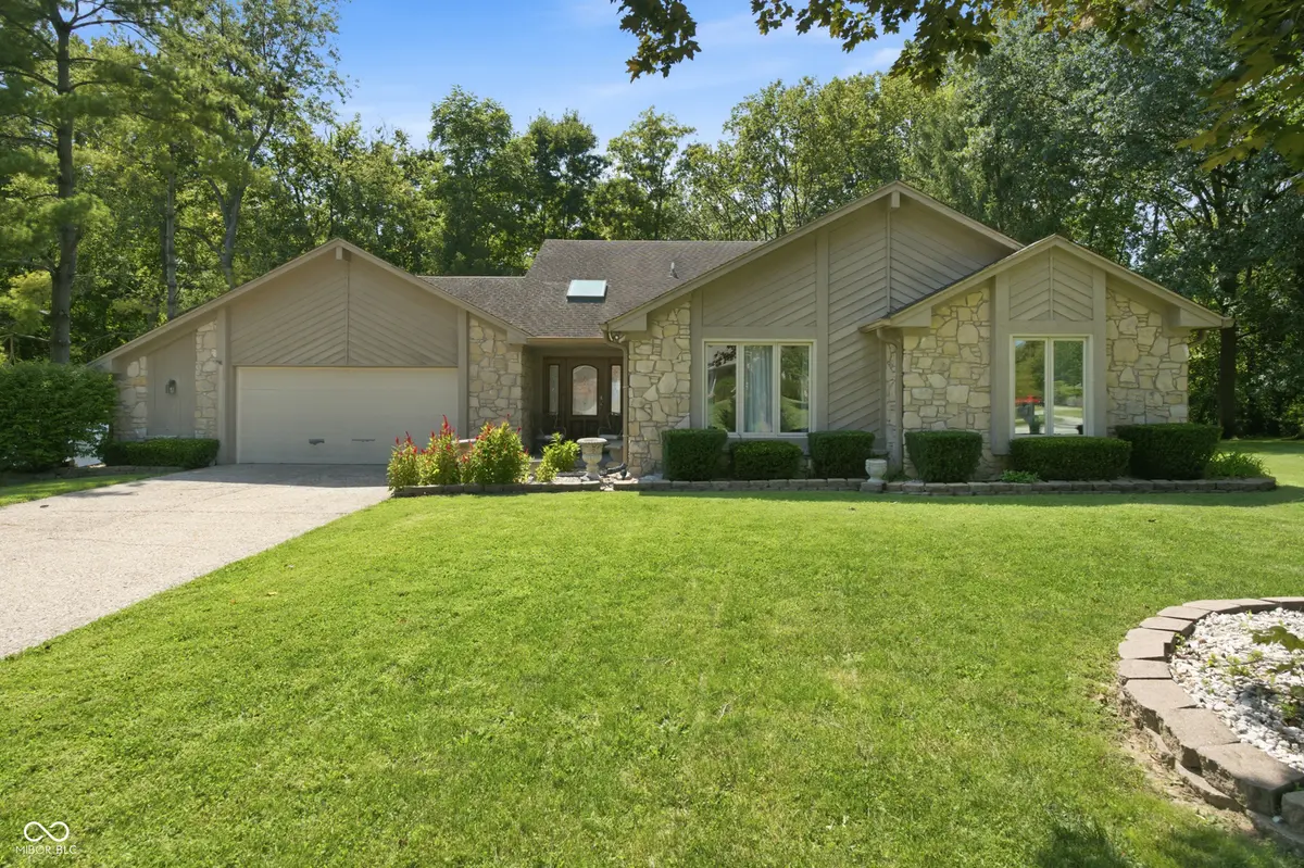 9225 Log Run DR S, Indianapolis, IN 46234