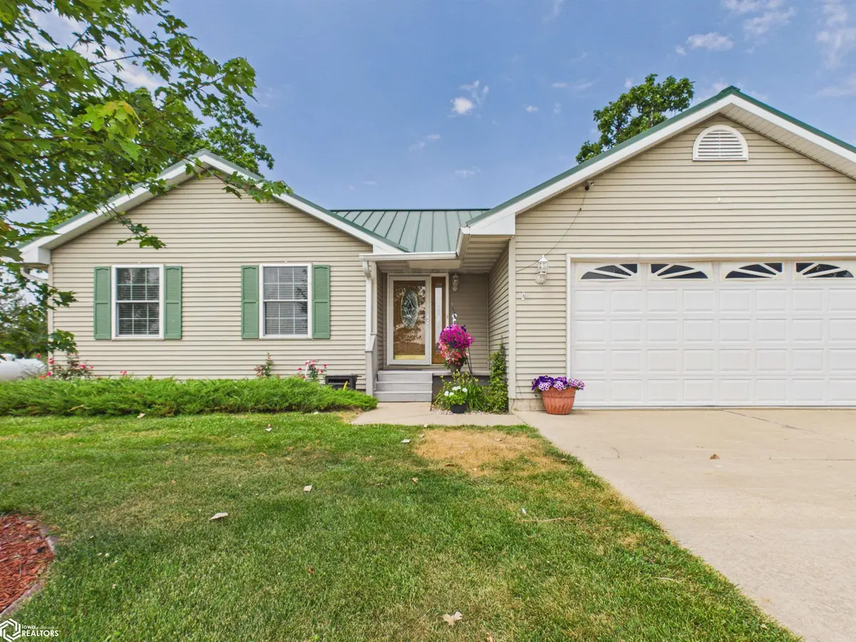 3229 243rd Avenue, Keokuk, IA 52632
