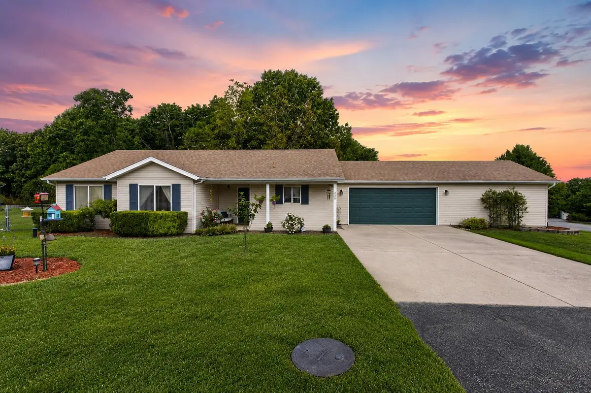 236 N Catamount BLVD, Branson West, MO 65737