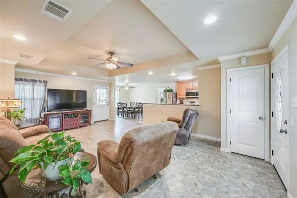 4010 Iron Horse Trail, Granbury, TX 76048