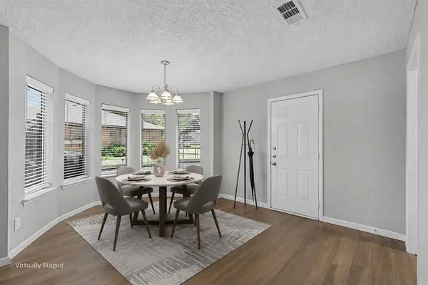 826 Glacier Lane, Grapevine, TX 76051