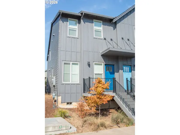 2013 STRONG RD SE, Salem, OR 97302
