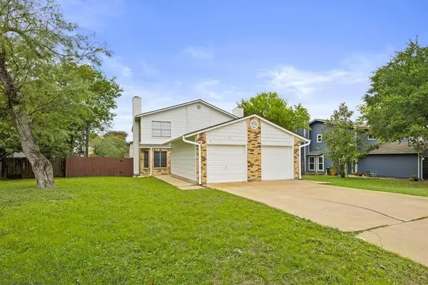 2102-A KENNETH Ave #A, Austin, TX 78741