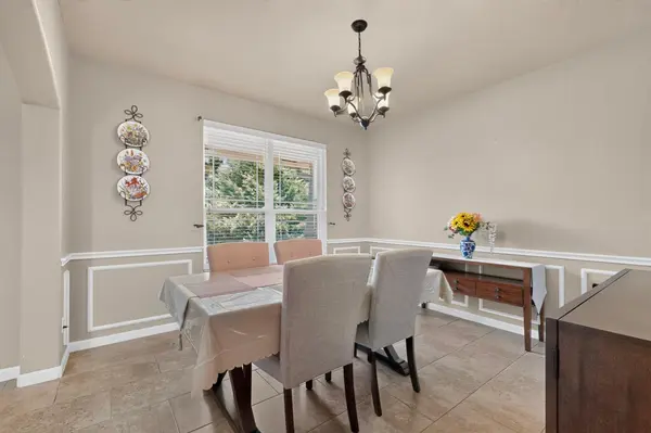 6017 Roma ST, Round Rock, TX 78665