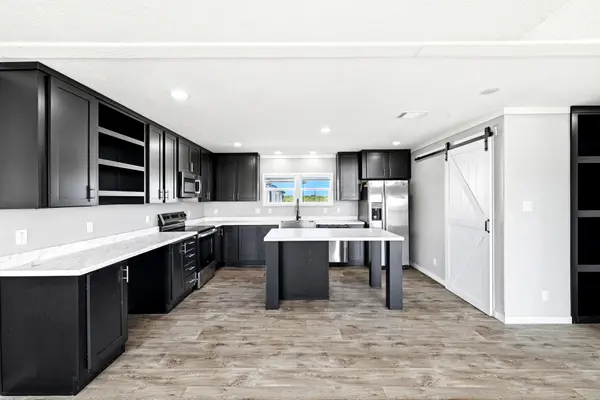 108 Dalia CT, Del Valle, TX 78616