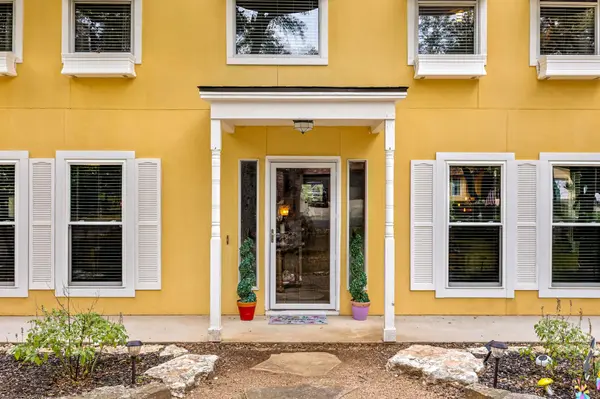 20 Westwood DR, Wimberley, TX 78676