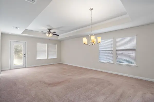 307 Kickapoo Creek LN, Georgetown, TX 78633